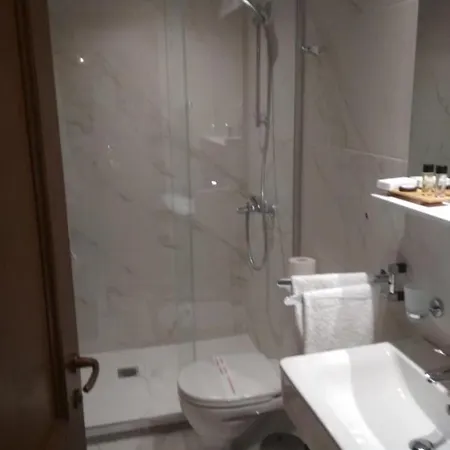 Argjiro Traditional Hotel